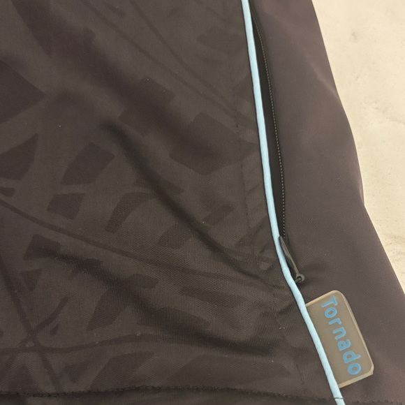 Sunice Black and Light Blue Tornado Vest Sz L - Picture 3 of 9